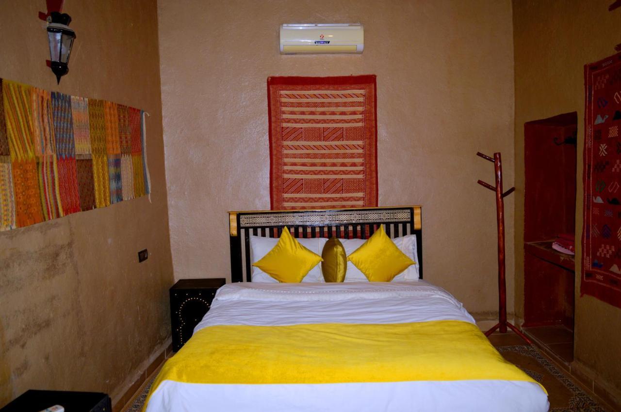메르주가 오베르주 레 로쉬 B&B 외부 사진