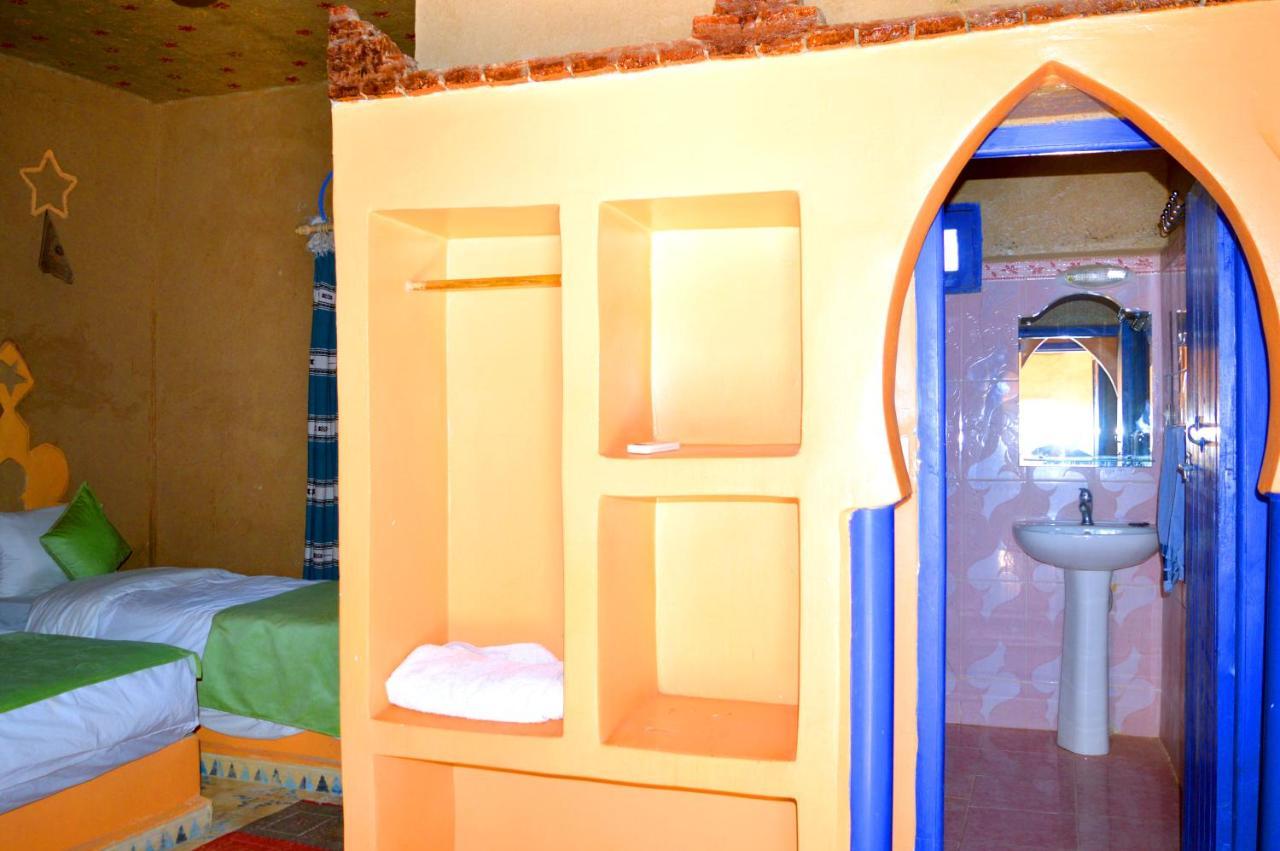 메르주가 오베르주 레 로쉬 B&B 외부 사진